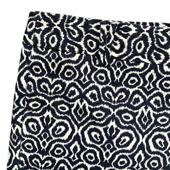 J. Crew Factory Navy Patterned Stretch Chino Shorts Size 8 - Picture 2 of 6